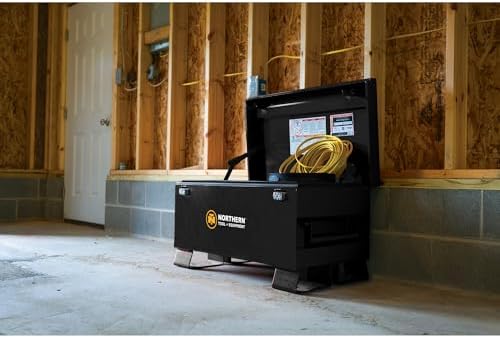 Northern Tool Jobsite Storage Box, 5 Cu. Ft., 32in.W