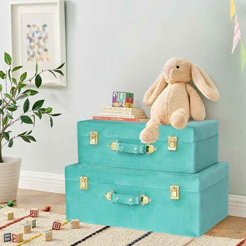 HofferRuffer Velvet Storage Trunks with Wood Frame, Set of 2 Storage Chests with Handles, Bedroom Organizer Nesting Upholstered Decorative Boxes Hinged Lid with Gold Hardware Accents (Green Trunks)