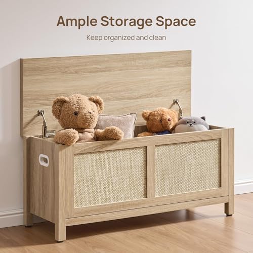 SICOTAS Rattan Storage Chest 39.4" Storage Bench for Bedroom