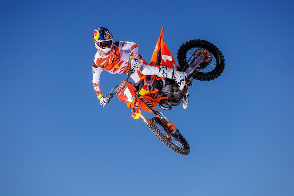 ktm toolbox size large 00029098400 shown in use