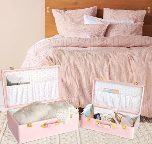 HofferRuffer Velvet Storage Trunks with Wood Frame, Set of 2 Storage Chests with Handles, Bedroom Organizer Nesting Upholstered Decorative Boxes Hinged Lid with Gold Hardware Accents (Pink Trunks)