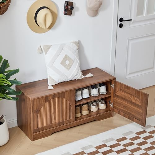 BERRYMERRY 39.4" Fluted 2 Tier Shoe Storage Bench with Shelf