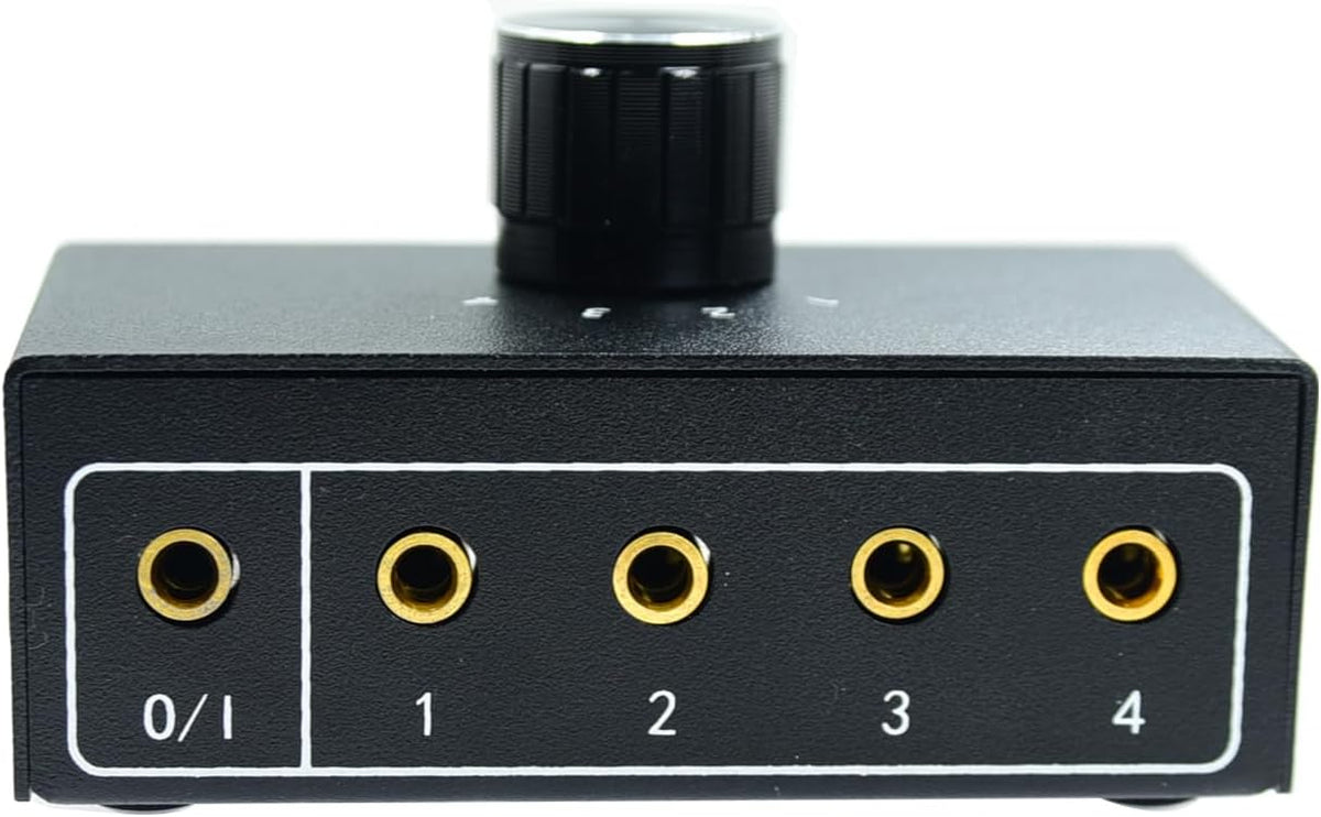 Power No Noise 1/8" 1 in 4 Out or 4 in 1 Out Audio selector 3.5 mm TRS Stereo 4