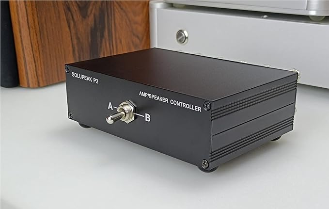 SOLUPEAK P2 2-in-1-Out Amp Amplifier Speaker Switcher Selector Switch Splitter