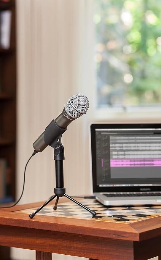 SAMSON Technologies Q2U USB/XLR Dynamic Microphone Recording and Podcasting Pack