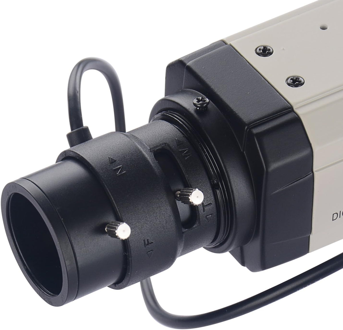 cctv mini hd 1/3 ccd 960h auto iris, package contents