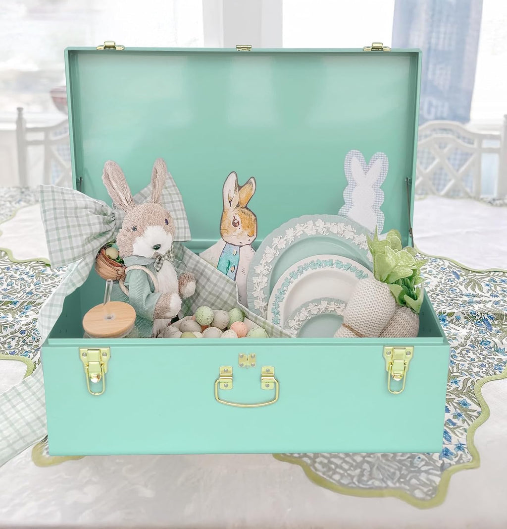 vixdonos large metal trunk decorative storage box college, package contents