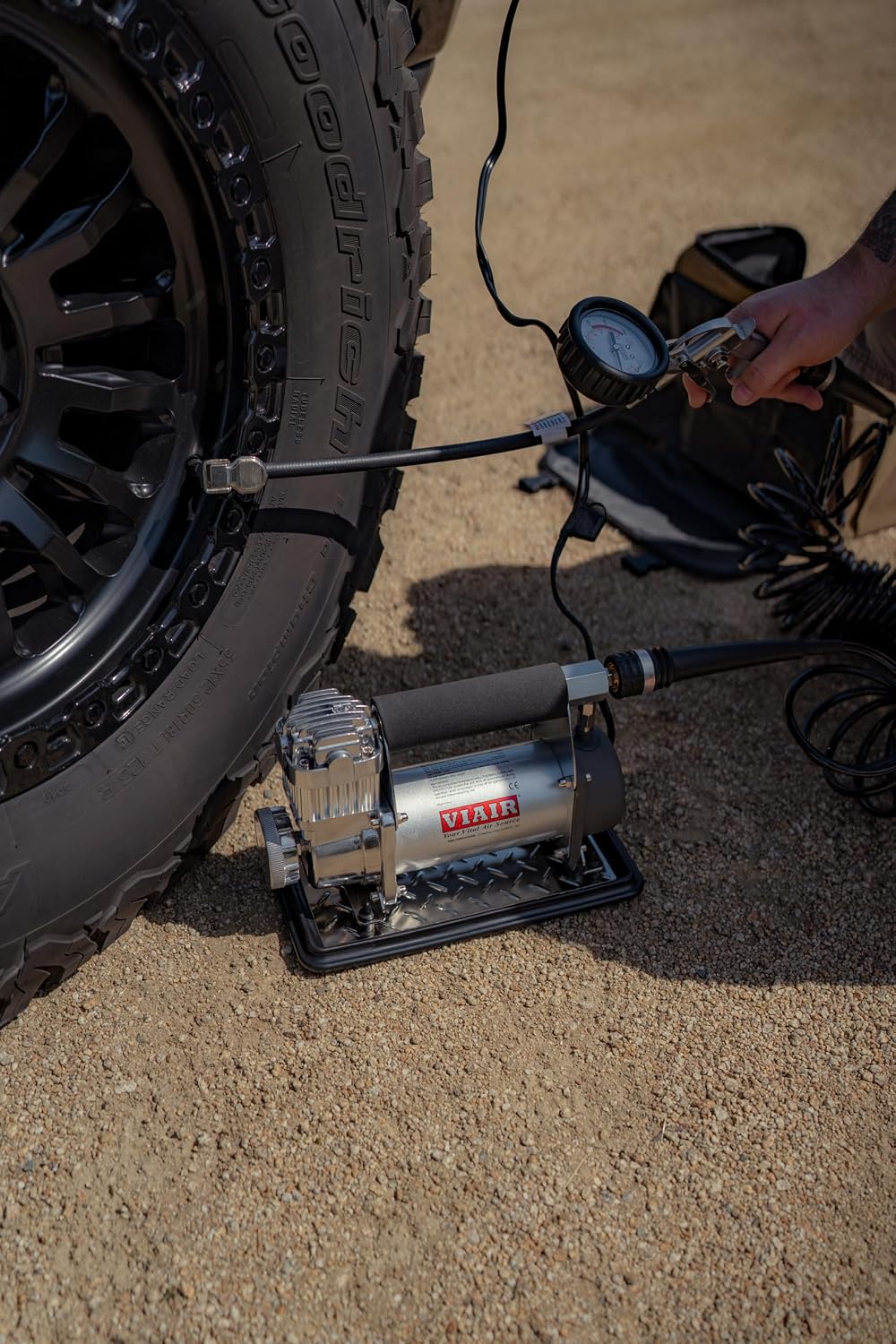 VIAIR 400P - 40045 Portable Air Compressor