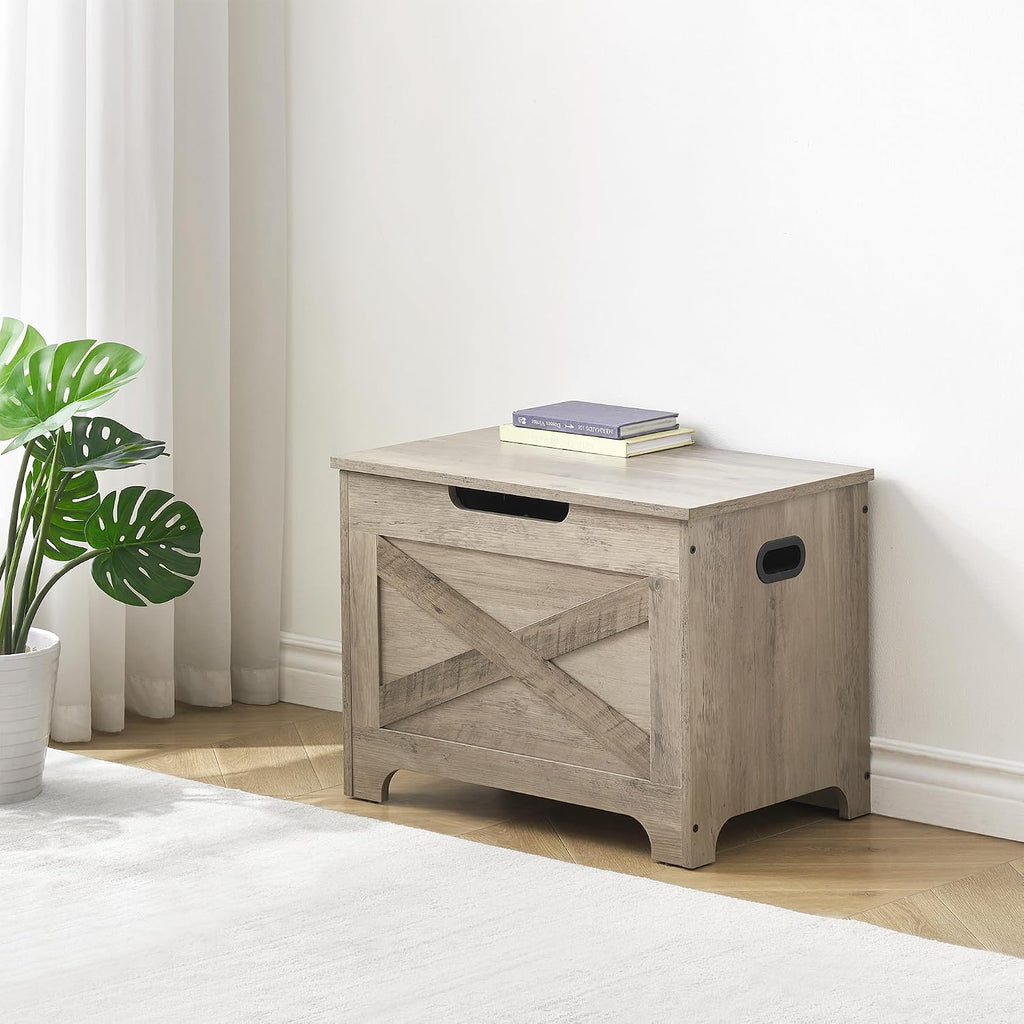 idealhouse 23.6" storage bench with 2 safety hinges shown in use