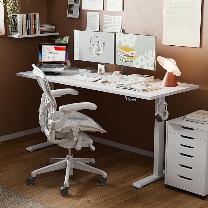 Agilestic Electric Standing Desk, Extra Large 71 x 31.5 Inches Height
